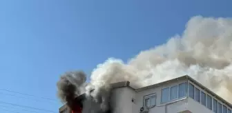 Antalya'da Dubleks Dairede Yangın Çıktı