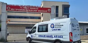 Antalya'da 6 Yaşındaki Çocuk Havuzda Boğuldu