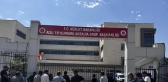 Antalya'da Boşanma Sonrası Cinayet: Eski Eş Eşarpla Boğuldu