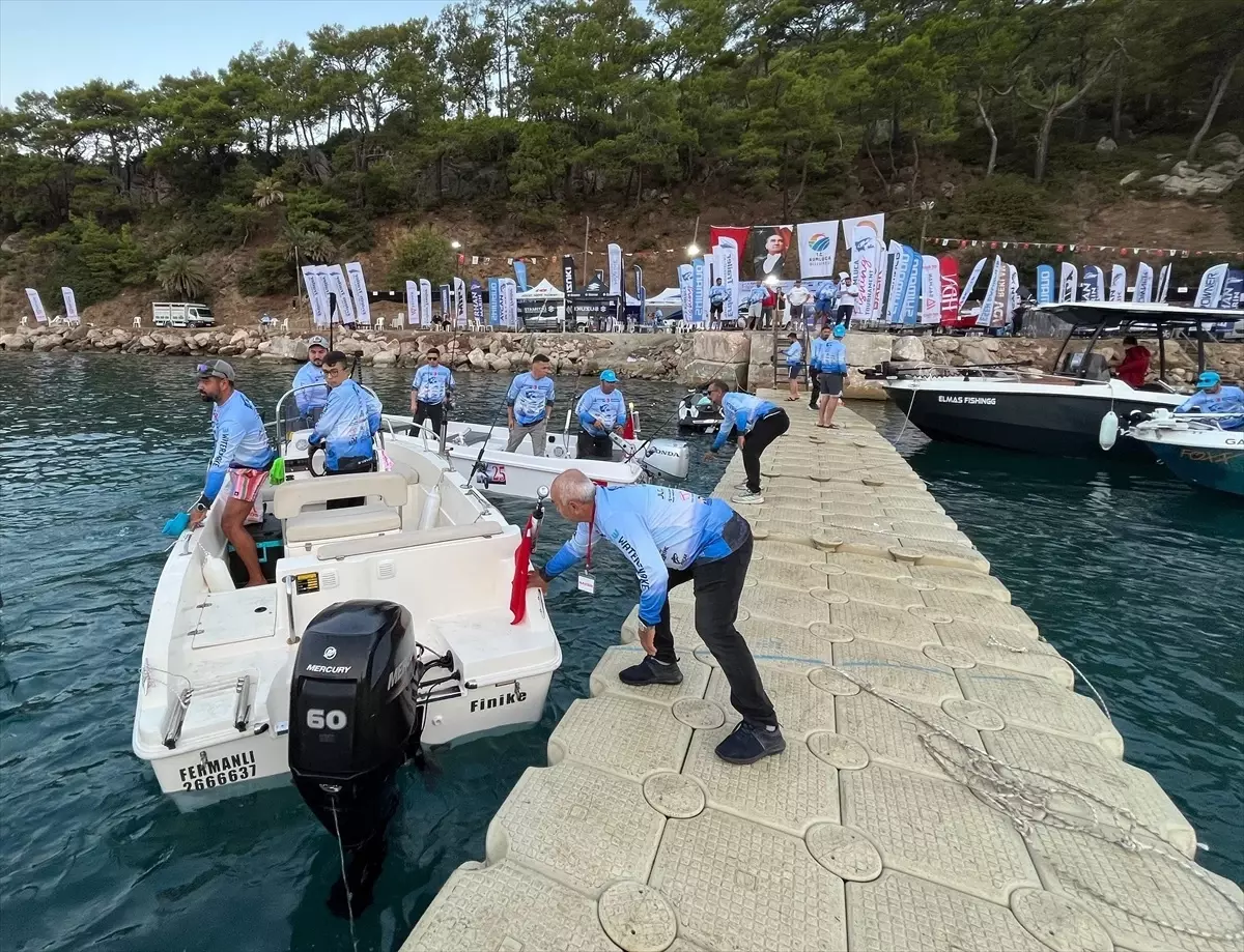 Kumluca'da Balık Yarışması Ödülleri Dağıtıldı