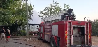 Antalya'da Müstakil Evde Yangın: Ev Kullanılamaz Hale Geldi