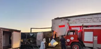 Antalya'da İşçilerin Kaldığı Konteynerde Yangın Çıktı