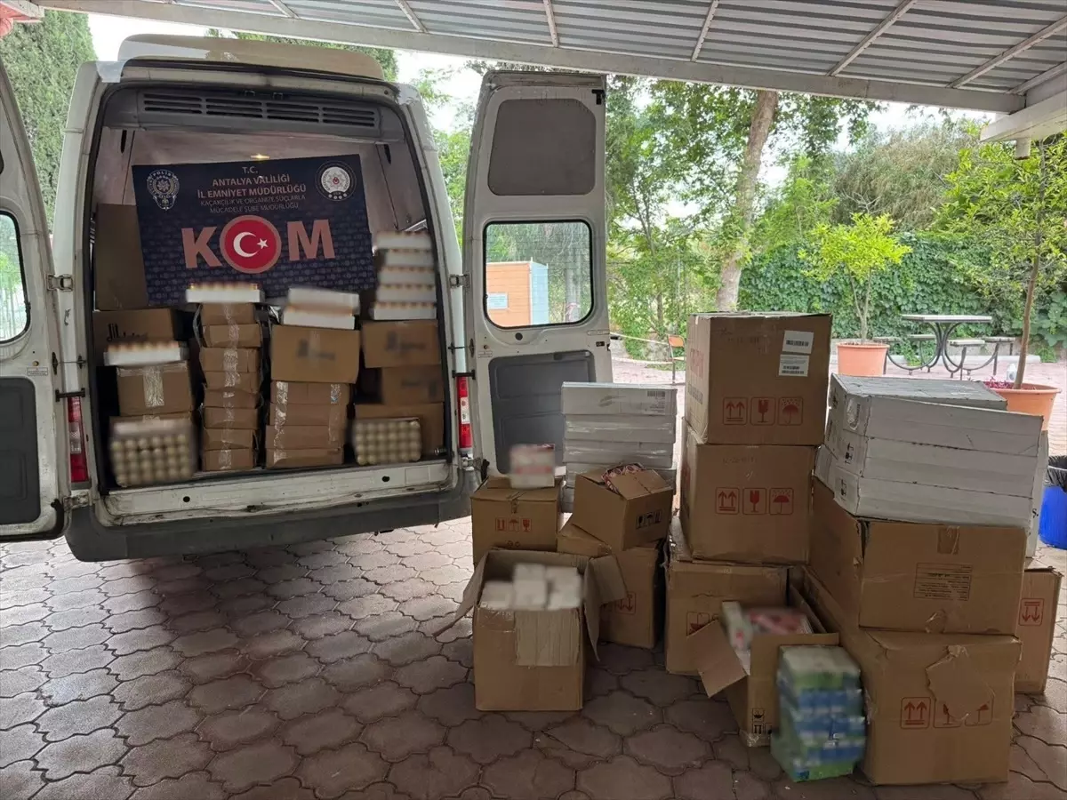 Antalya'da Kaçakçılık Operasyonları: 20 Şüpheliye İşlem Yapıldı