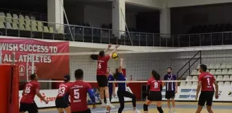 Antalya'da 8. Geleneksel Voleybol Turnuvası Tamamlandı