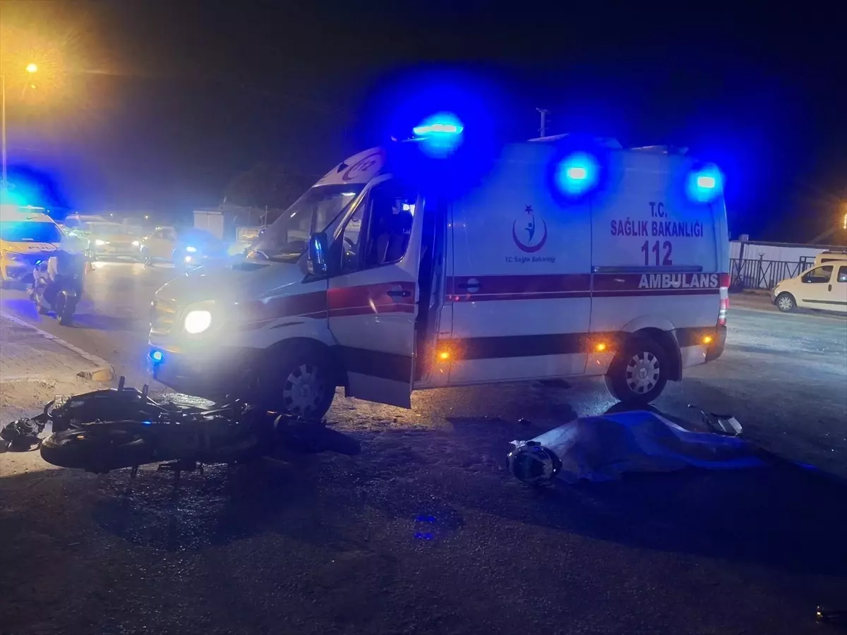 Antalya'da Motosiklet Kazasında Genç Sürücü Hayatını Kaybetti