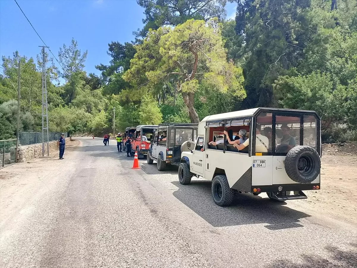 Antalya'da Safari Araçlarına Özel Denetim Yapıldı