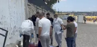 Antalya'da Sahilde Erkek Cesedi Bulundu