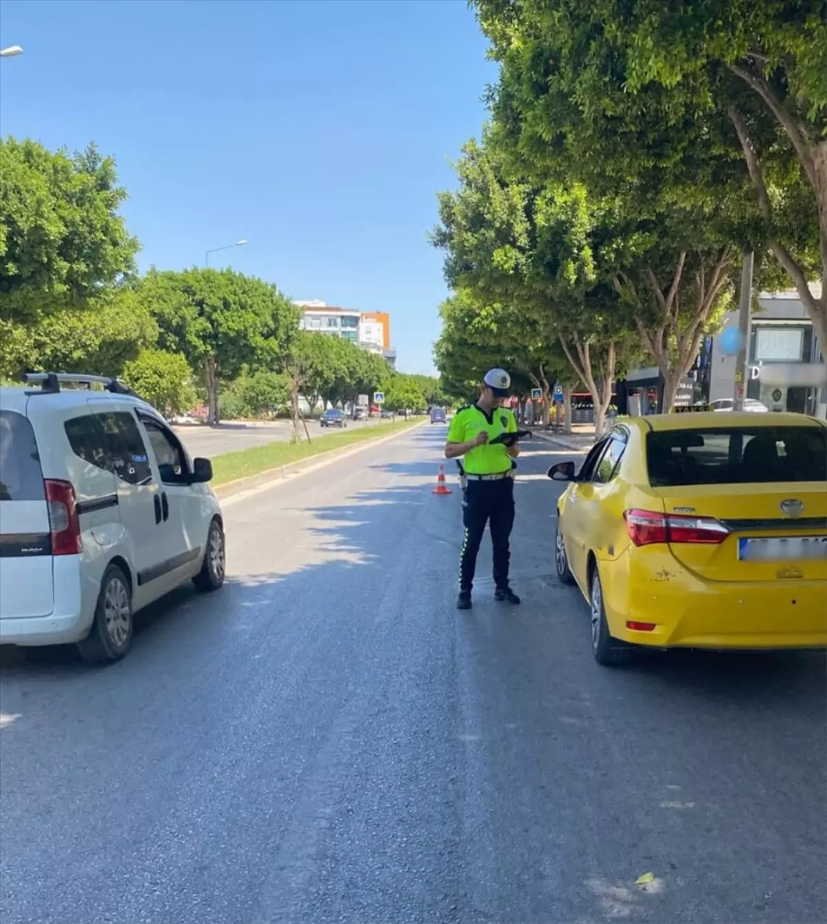 Antalya'da Kapsamlı Trafik Denetimi: 56 Bin 272 Araç Kontrol Edildi