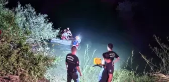 Manavgat Şelalesi Yakınında Mahsur Kalan 3 Kişi Kurtarıldı