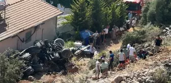 Antalya'da Uçuruma Devrilen Kamyondaki 2 Kişi Hayatını Kaybetti