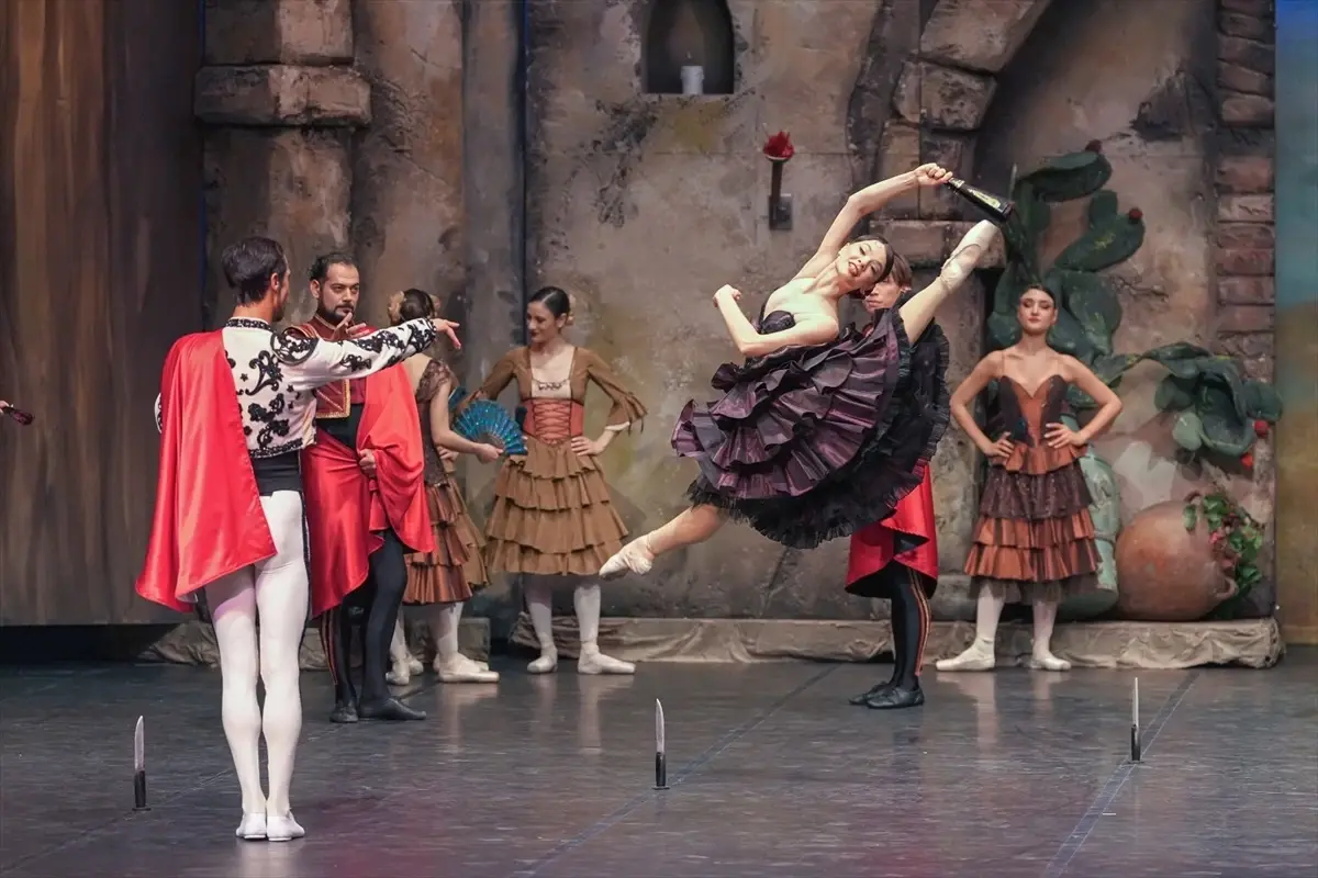 Antalya Devlet Opera ve Balesi 'Don Kişot' Balesi ile Sezonu Kapatıyor