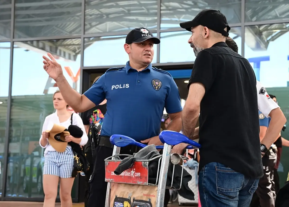 Antalya'da Güvenli Turizm Uygulamaları