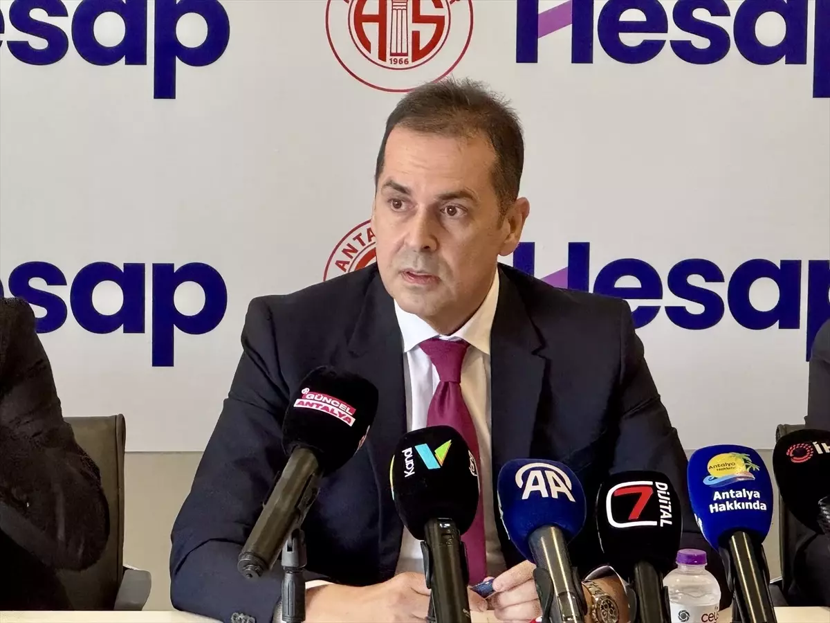 Antalyaspor'da Mali Yapı ve Transfer Süreci Hakkında Önemli Açıklamalar