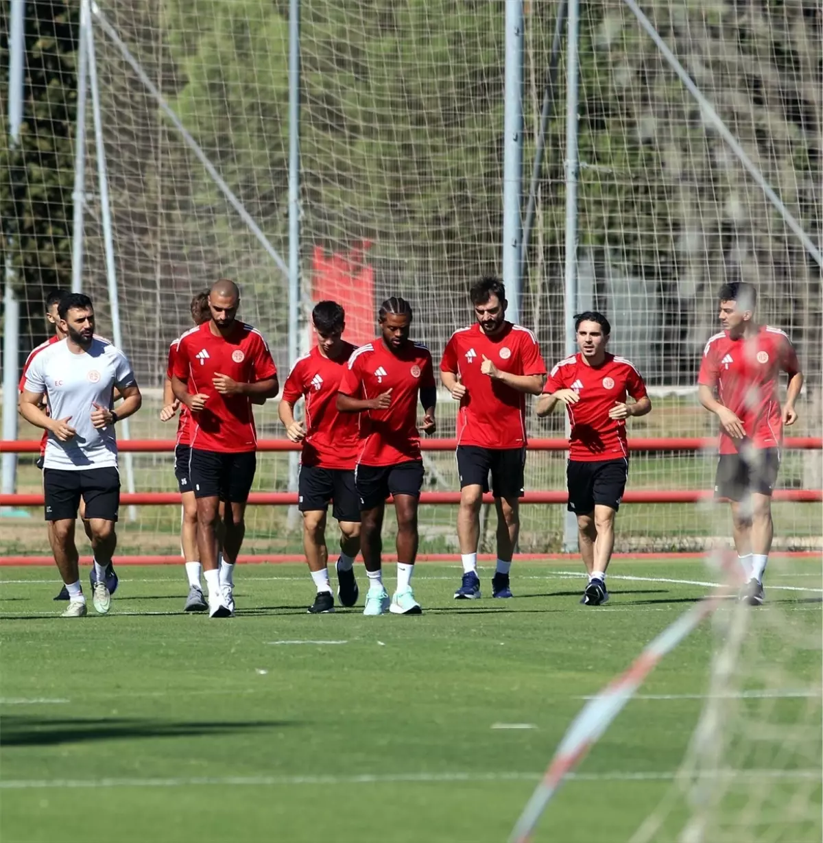 Antalyaspor, Fenerbahçe Maçı Hazırlıklarına Start Verdi