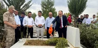 Araban'da şehitlik ziyaret edildi