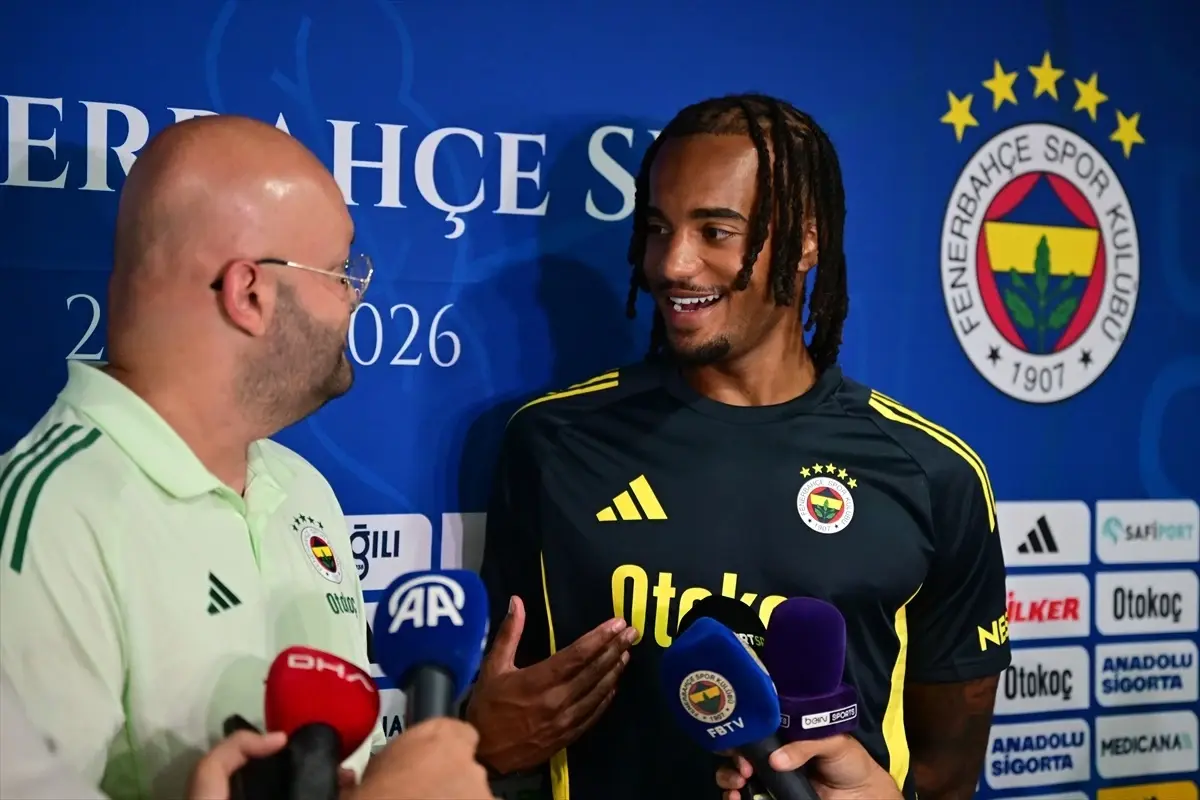 Fenerbahçe'nin Yeni Transferi Archie Brown: 'Rekabeti Seviyorum'