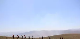 Zafer Bayramı İçin Ramazan Tabyası'na Yürüyüş Düzenlendi