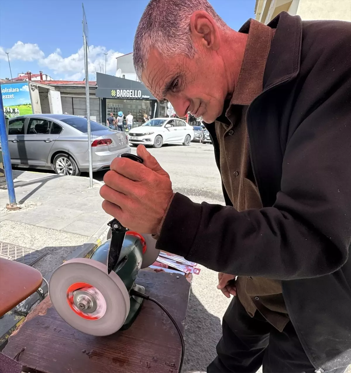 Ardahan'da Kurban Bayramı Hazırlıkları: Bıçak Ustalarına Yoğun İlgi