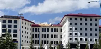 Ardahan'da Şiddetli Rüzgar Hayatı Olumsuz Etkiledi