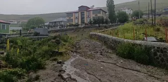 Ardahan'da Şiddetli Sağanak Hayatı Olumsuz Etkiledi