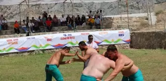 Ardanuç Kültür Sanat Festivali'nde Karakucak Güreşleri Yapıldı