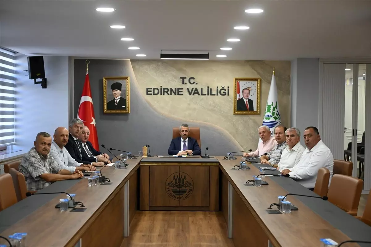 Edirne'de Ari Damızlık Düve Üretim Merkezi Projesi Değerlendirildi