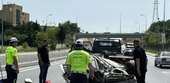 Arnavutköy'de Trafik Kazası: Sürücü Yaralandı
