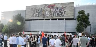 Tiran'da Filistin'e Destek Gösterisi Düzenlendi