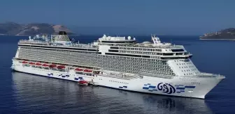 Antalya'nın Kaş İlçesine Malta Bayraklı 'Aroya' Kruvaziyeri Geldi