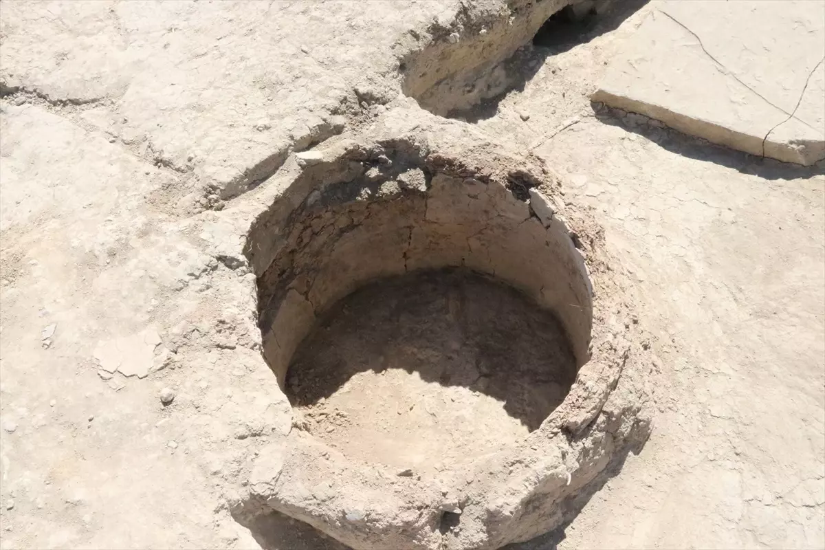 Arslantepe Höyüğü'nde 3 Bin Yıllık Fırın Bulundu
