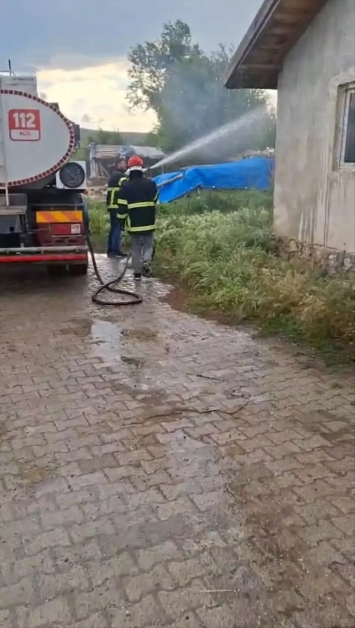 Tokat'ın Artova ilçesinde köy fırınında yangın