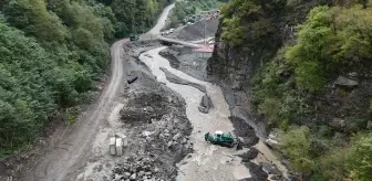 Borçka-Camili Kara Yolu Yeniden Ulaşıma Açıldı