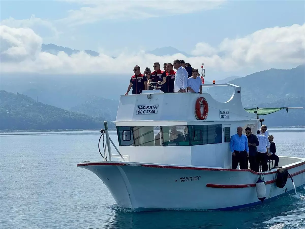 Vali Turan Ergün, Balıkçılarla Denize Açıldı