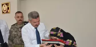 Artvin Valisi Ergün'den 15 Temmuz şehitlerinin ailelerine ziyaret