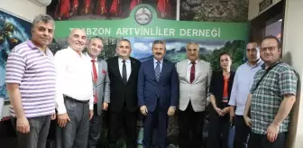 Artvin Valisi Turan Ergün, Trabzon Artvinliler Derneği'ni Ziyaret Etti