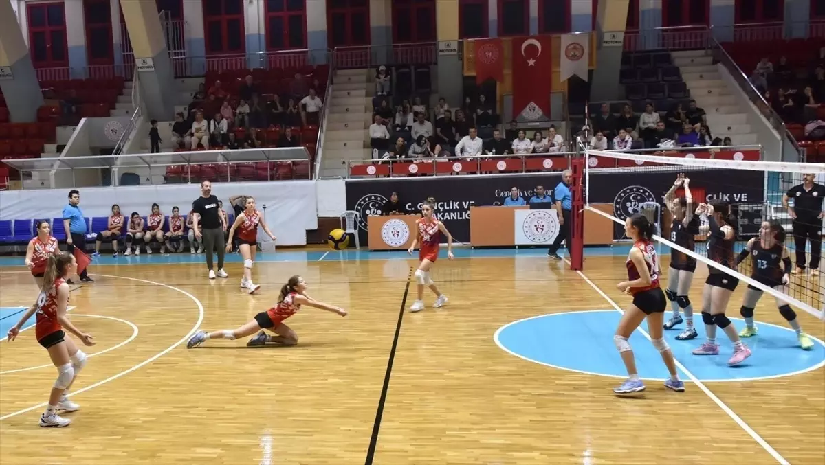 ASEM Takımları, İzmir'de Voleybol Şampiyonası'na Katılacak