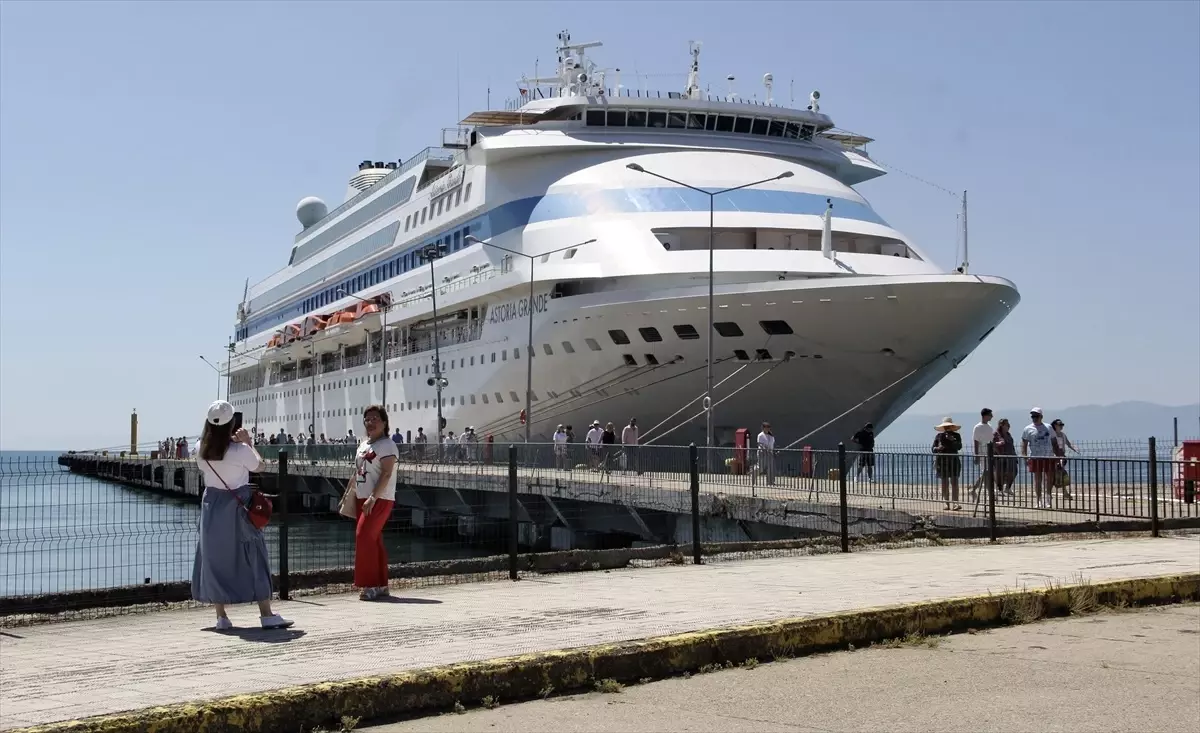 Kruvaziyer 'Astoria Grande' Sinop'a İlk Seferini Gerçekleştirdi