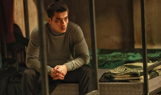 Atakan Özkaya kimdir? Uzak Şehir'in Kaya'sı Atakan Özkaya kaç yaşında, aslen nereli?