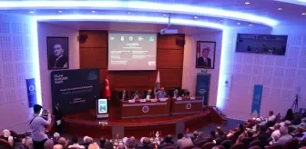Erzurum'da 'Fıtratın Korunması ve Aile' Konferansı Düzenlendi