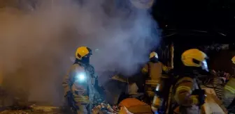 Avcılar'da Çorap Üretim Atölyesinde Yangın