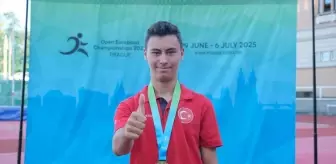 Muhammed Eren Uysal, Down Sendrom Şampiyonasında Altın Madalya Kazandı