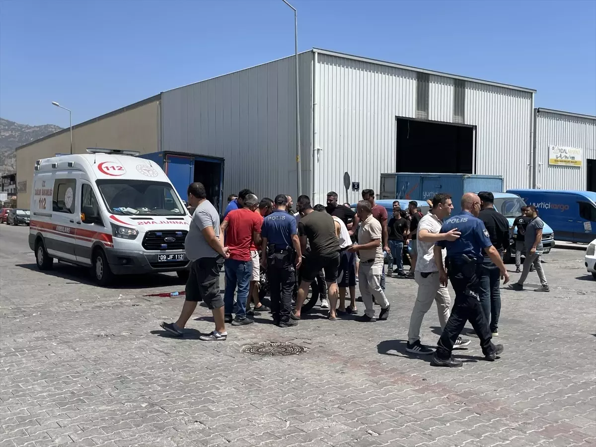 Aydın'da Trafik Kazası: 2 Yaralı