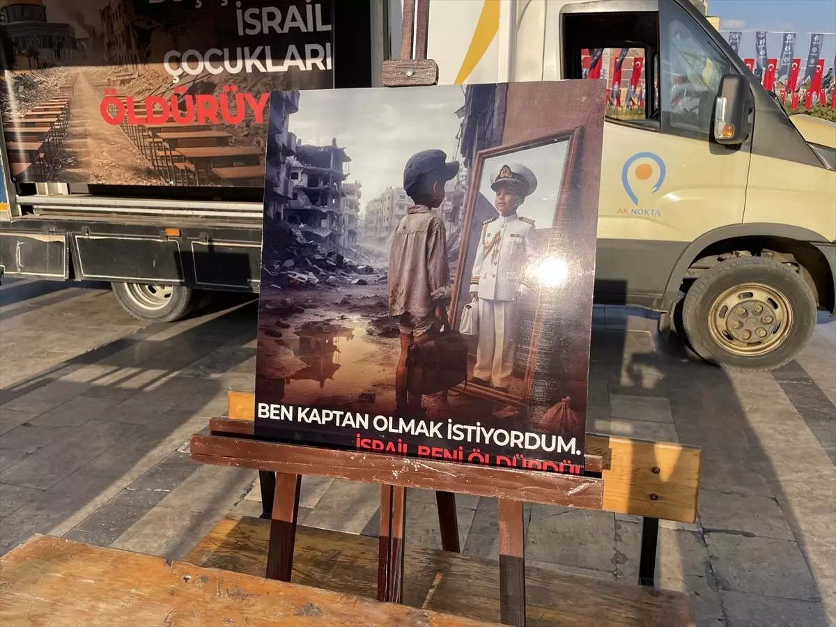 AK Parti Gençlik Kolları'ndan Gazzeli Çocuklar İçin 'Boş Sıralar' Etkinliği