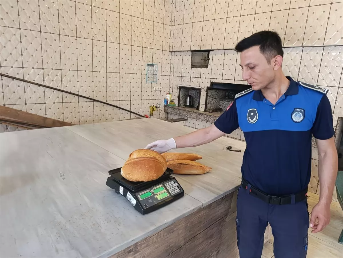 Bafra'da Zabıta Ekiplerinden Fırın Denetimi