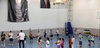 Bafra'da Yaz Spor Okulları Devam Ediyor