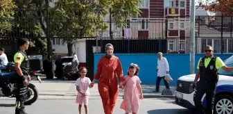 Bağcılar Belediyesi, Uyum Haftası'nda Öğrenciler İçin Nöbet Tutuyor