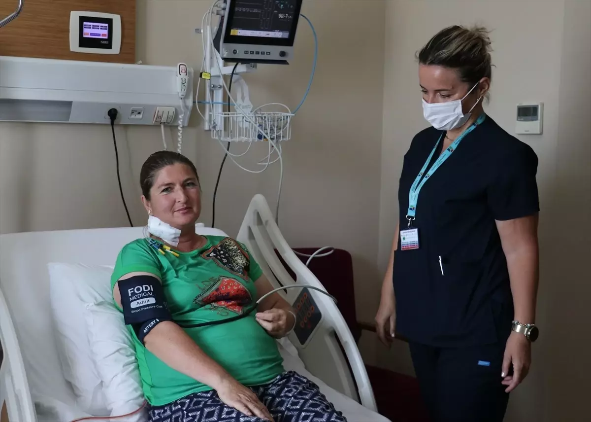 Kurban Bayramı'nda Çifte Bayram: Diyaliz Hastası Kadına Organ Nakli Yapıldı