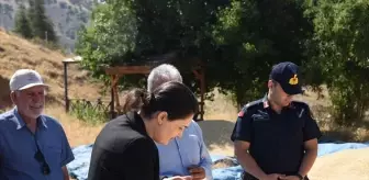 Bahşılı Kaymakamı Fidan Bozkır, Buğday Hasadına Katıldı