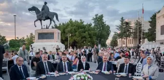Bakan Göktaş ve Bakan Tekin, muharrem ayı iftar programına katıldı