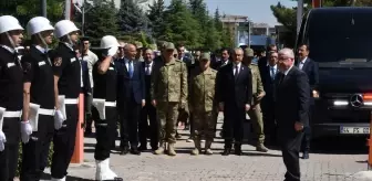 Milli Savunma Bakanı Yaşar Güler Malatya'da İncelemelerde Bulundu